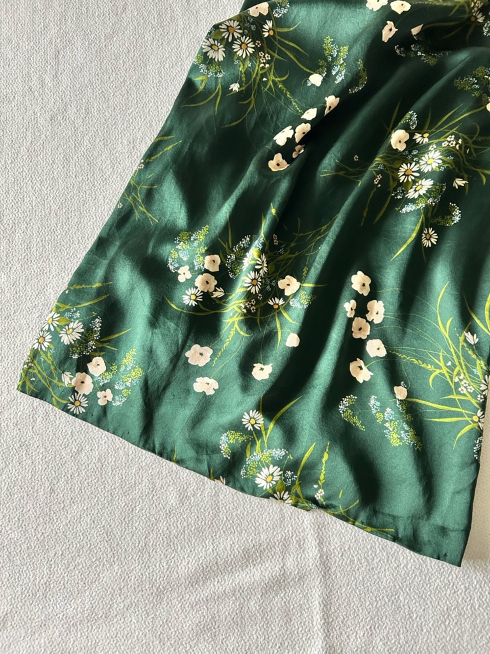 Reformation Frankie Silk Dress Green *altered* - Picture 13 of 15